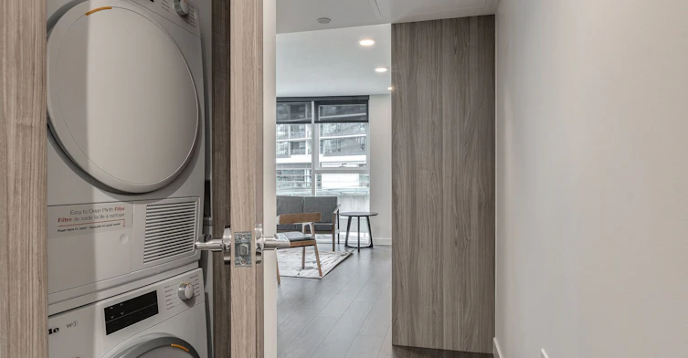 281-87 Nelson Street, Vancouver, BC, V6Z 0E8 - 9