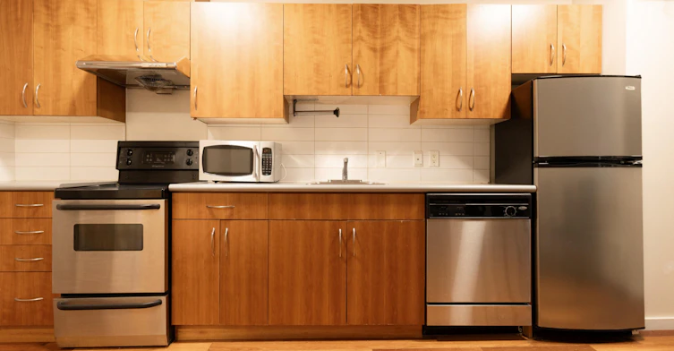 303-440 Richards Street, Vancouver, BC, V6B 2Z3 - 2