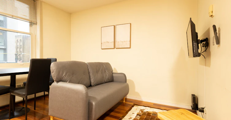 303-440 Richards Street, Vancouver, BC, V6B 2Z3 - 4