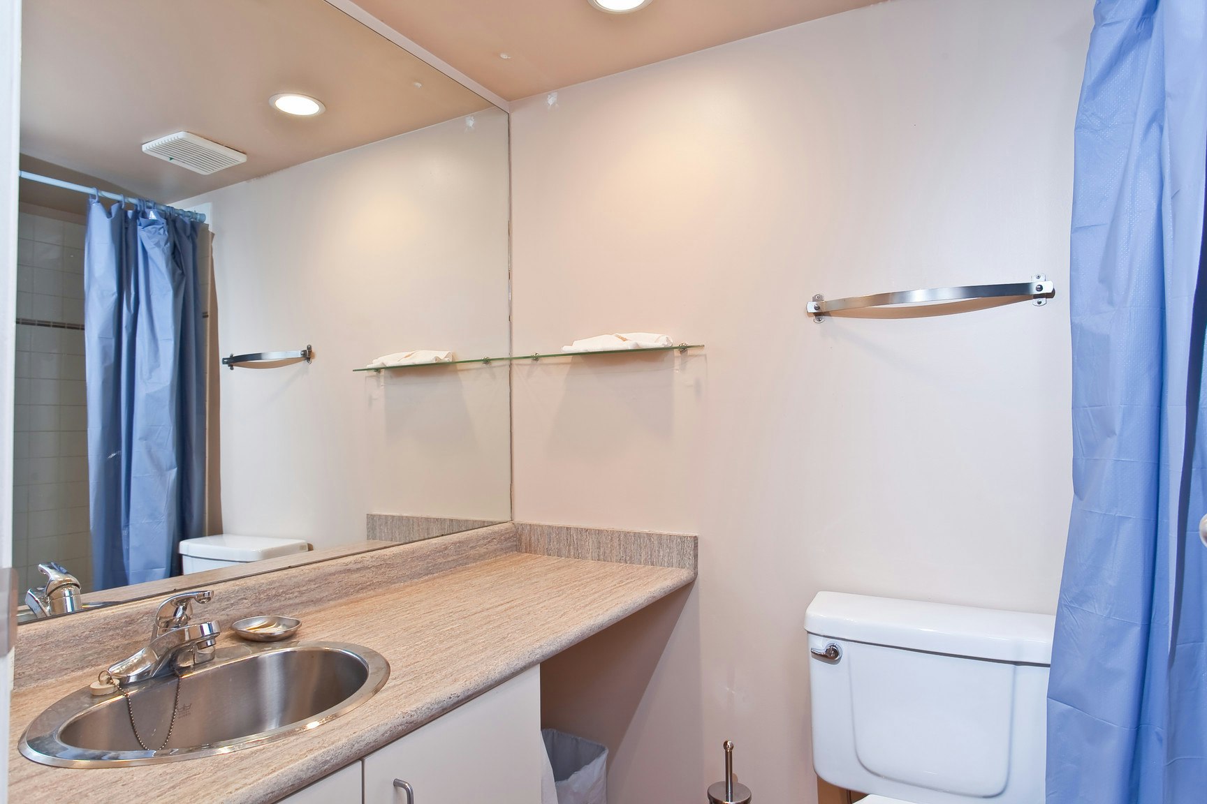 313-22 East Cordova, Vancouver, BC, V6A 4G8 - 2