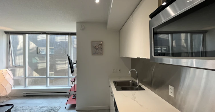 501-233 Robson Street, Vancouver, BC, V6B 0E8