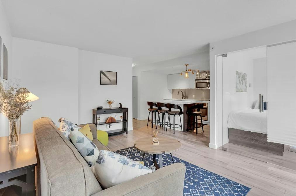 502-233 Robson Street, Vancouver, BC, V6B 0E8 - 4