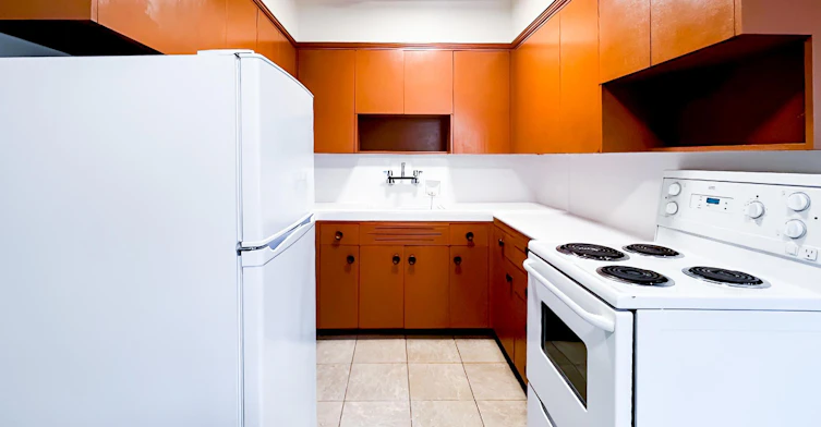 109-1925 Nelson Street, Vancouver, BC, V6G 1N3 - 7