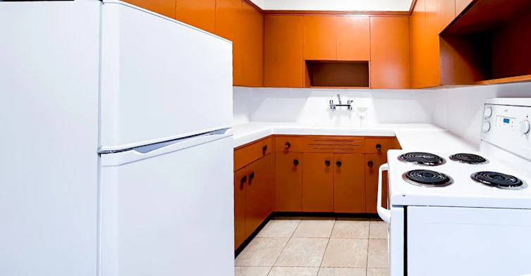 109-1925 Nelson Street, Vancouver, BC, V6G 1N3 - 6