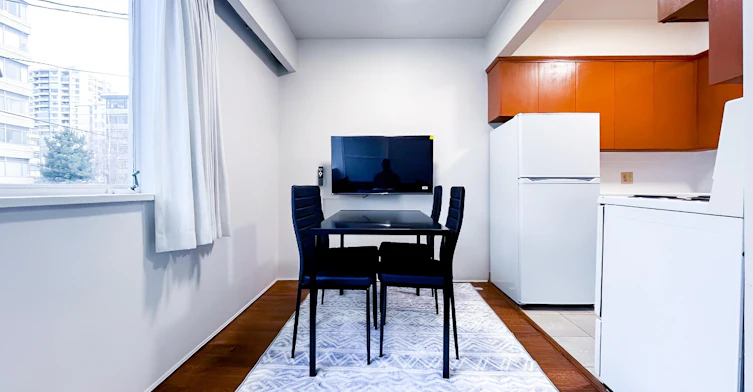 109-1925 Nelson Street, Vancouver, BC, V6G 1N3 - 8
