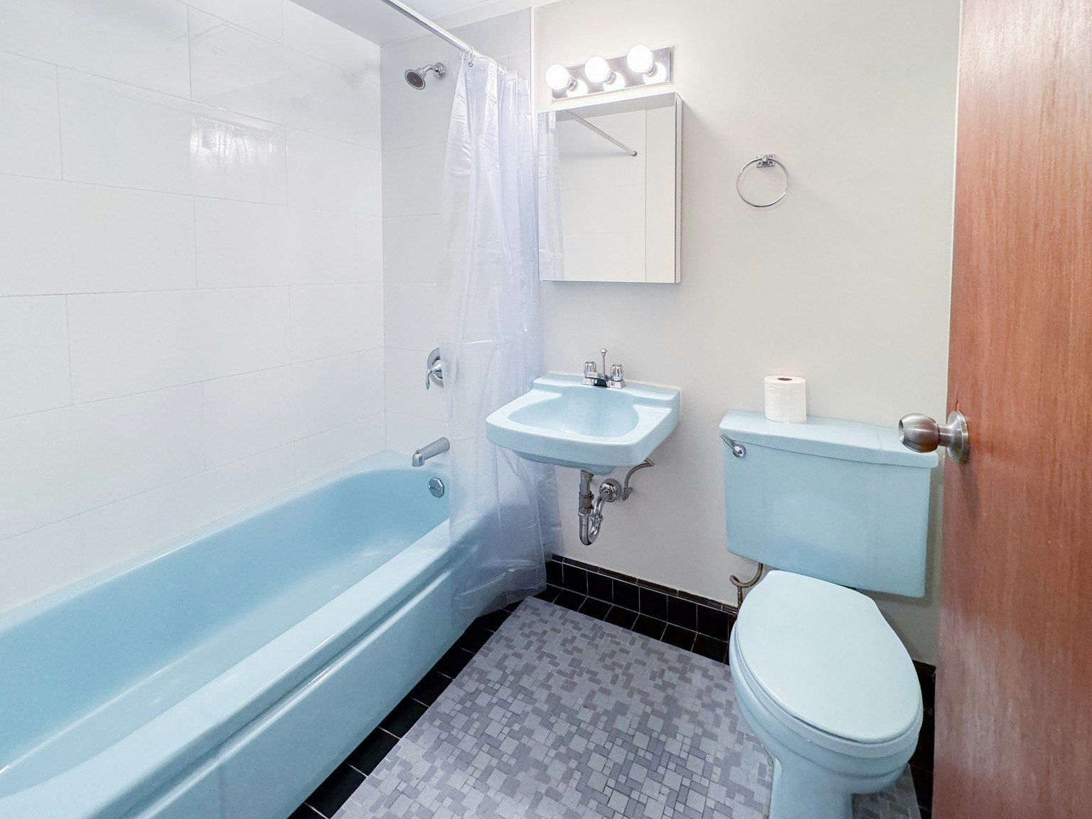 206-1925 Nelson Street, Vancouver, BC, V6G 1N3 - 14