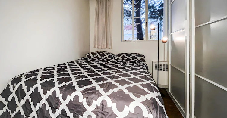 002-1925 Nelson Street, Vancouver, BC, V6G 1N3 - 14