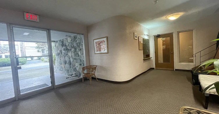 002-1925 Nelson Street, Vancouver, BC, V6G 1N3 - 5