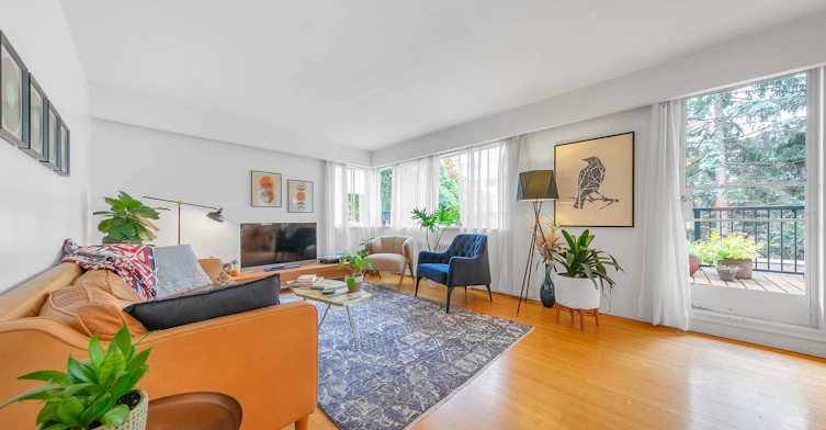 300-1925 Nelson Street, Vancouver, BC, V6G 1N3