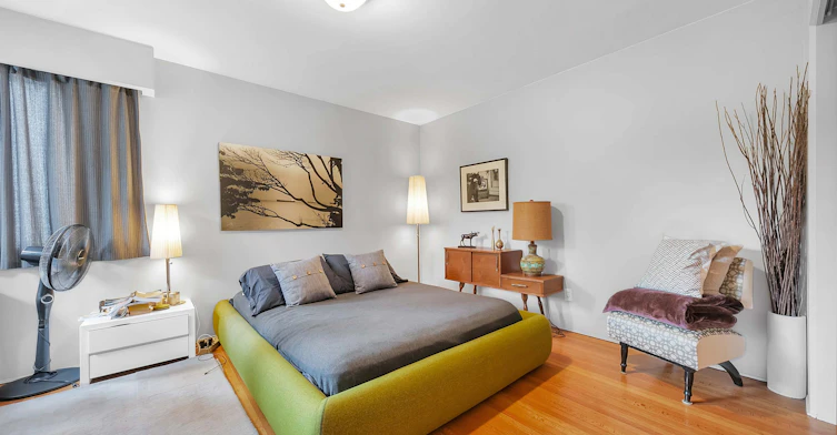 300-1925 Nelson Street, Vancouver, BC, V6G 1N3 - 9