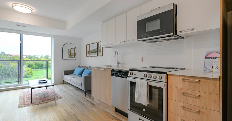 19 Robinson Avenue, Ottawa, ON, K1N 8N8 - 14