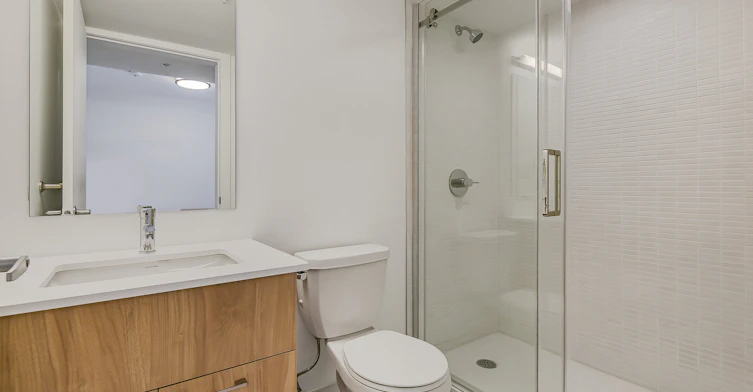 19 Robinson Avenue, Ottawa, ON, K1N 8N8 - 10