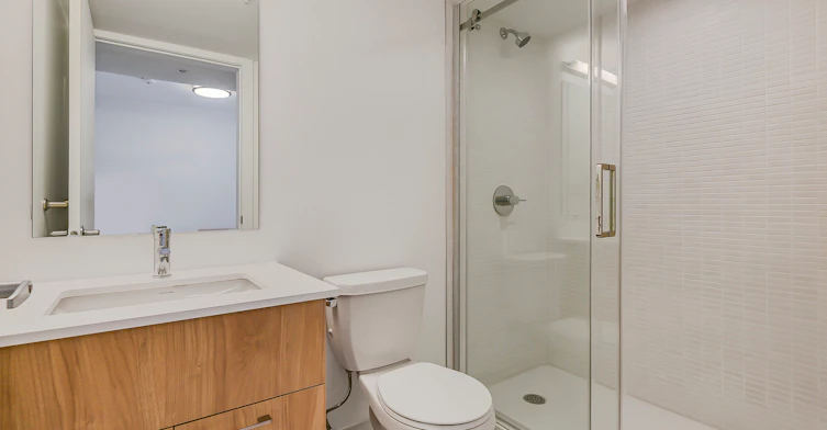 19 Robinson Avenue, Ottawa, ON, K1N 8N8 - 10