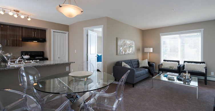 930 156 Street Northwest, Edmonton, AB, T6R 0N7 - 6