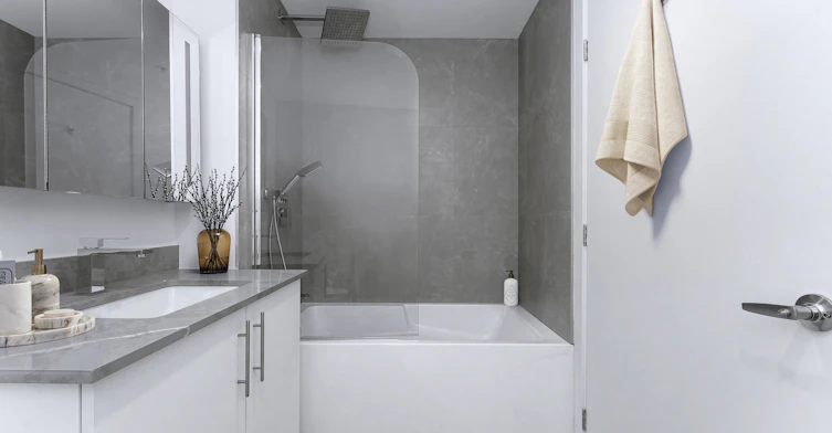 255 Avenue Brock Sud, Montréal, QC, H4X 0A3 - 4