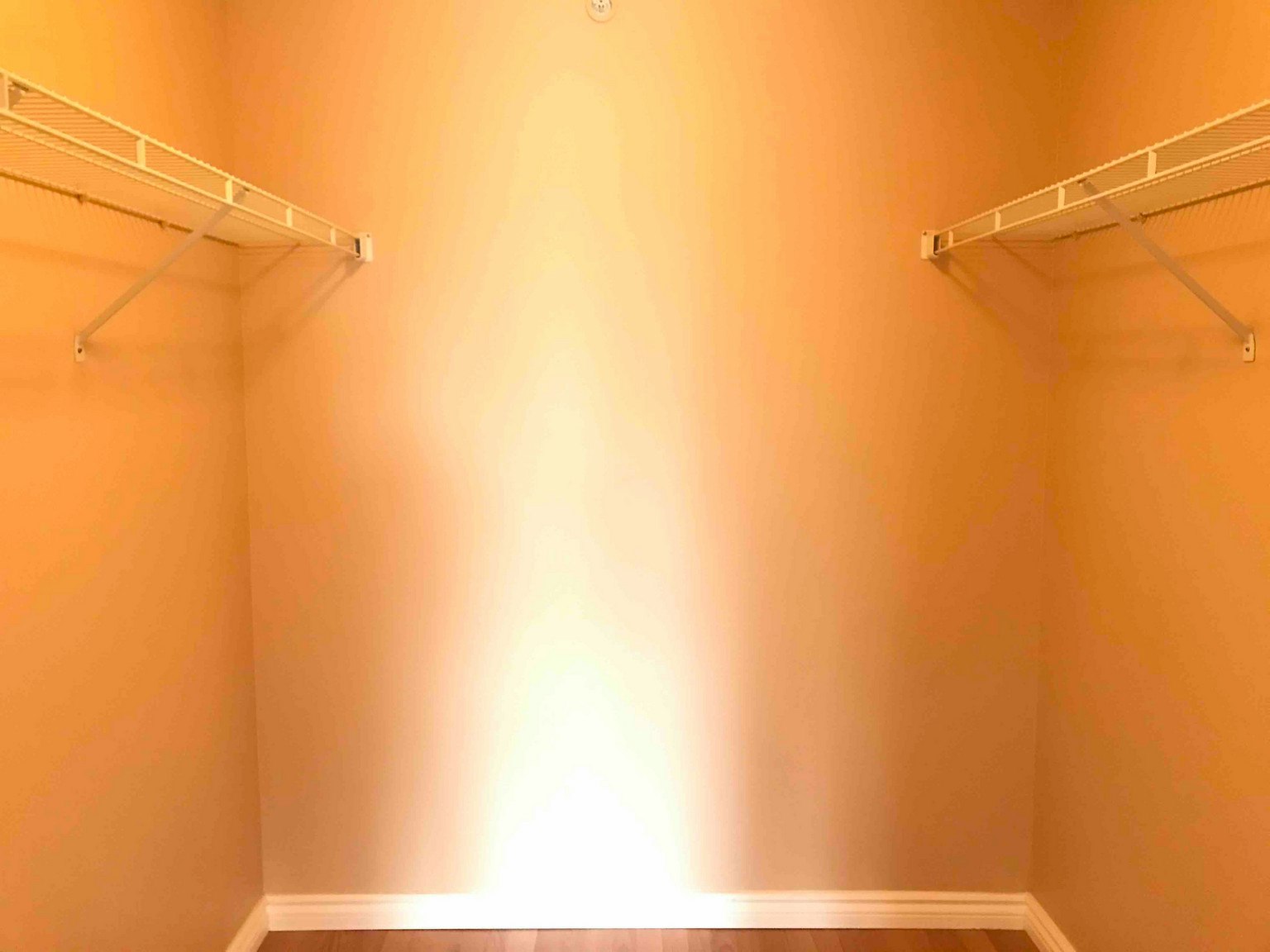 705-9830 Whalley Boulevard, Surrey, BC, V3T 5S7 - 10