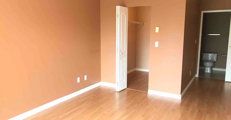 705-9830 Whalley Boulevard, Surrey, BC, V3T 5S7 - 9