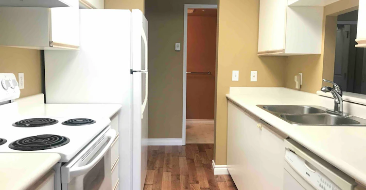 705-9830 Whalley Boulevard, Surrey, BC, V3T 5S7 - 3