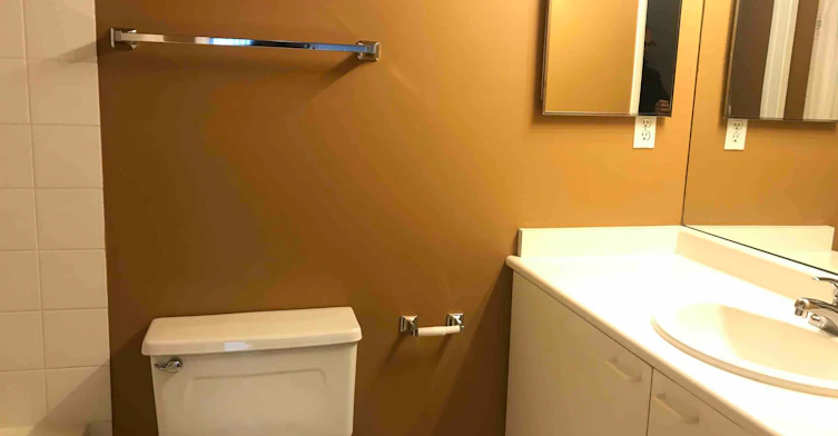705-9830 Whalley Boulevard, Surrey, BC, V3T 5S7 - 11