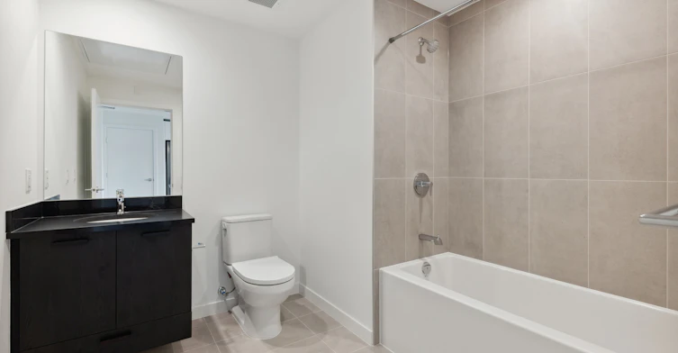 150 Braid Street, New Westminster, BC, V3L 0L4 - 13