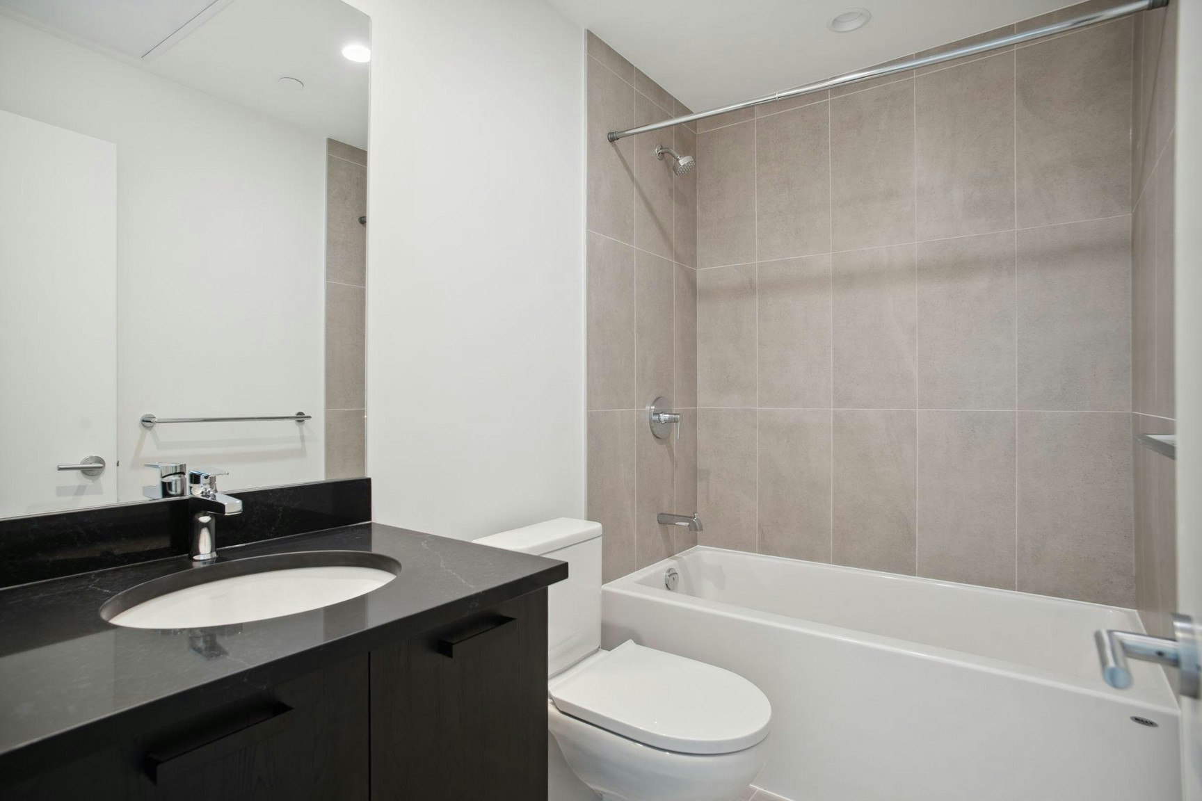 2007-150 Braid Street, New Westminster, BC, V3L 0L4 - 8