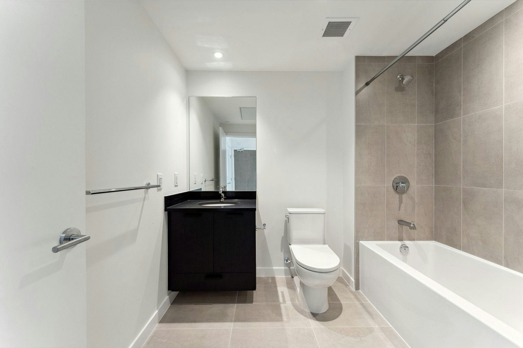 0000-150 Braid Street, New Westminster, BC, V3L 1Y6 - 6