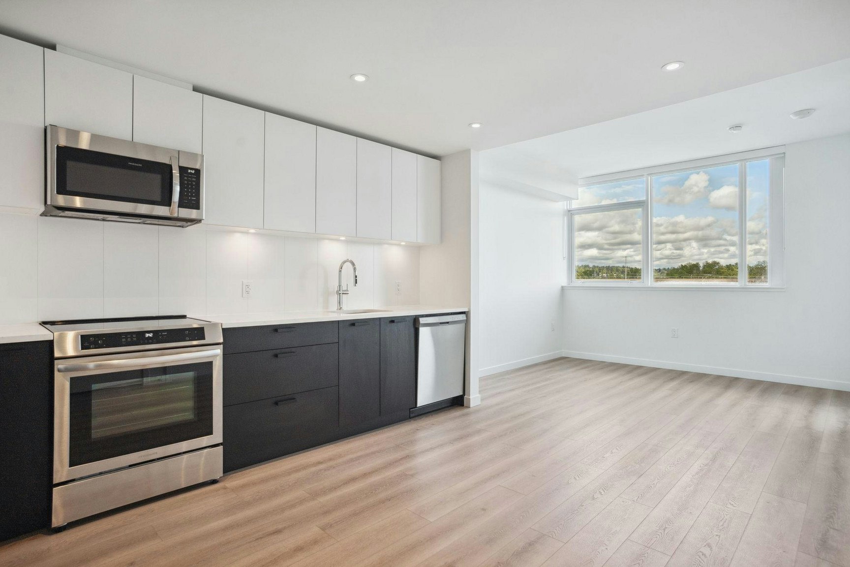 0000-150 Braid Street, New Westminster, BC, V3L 1Y6