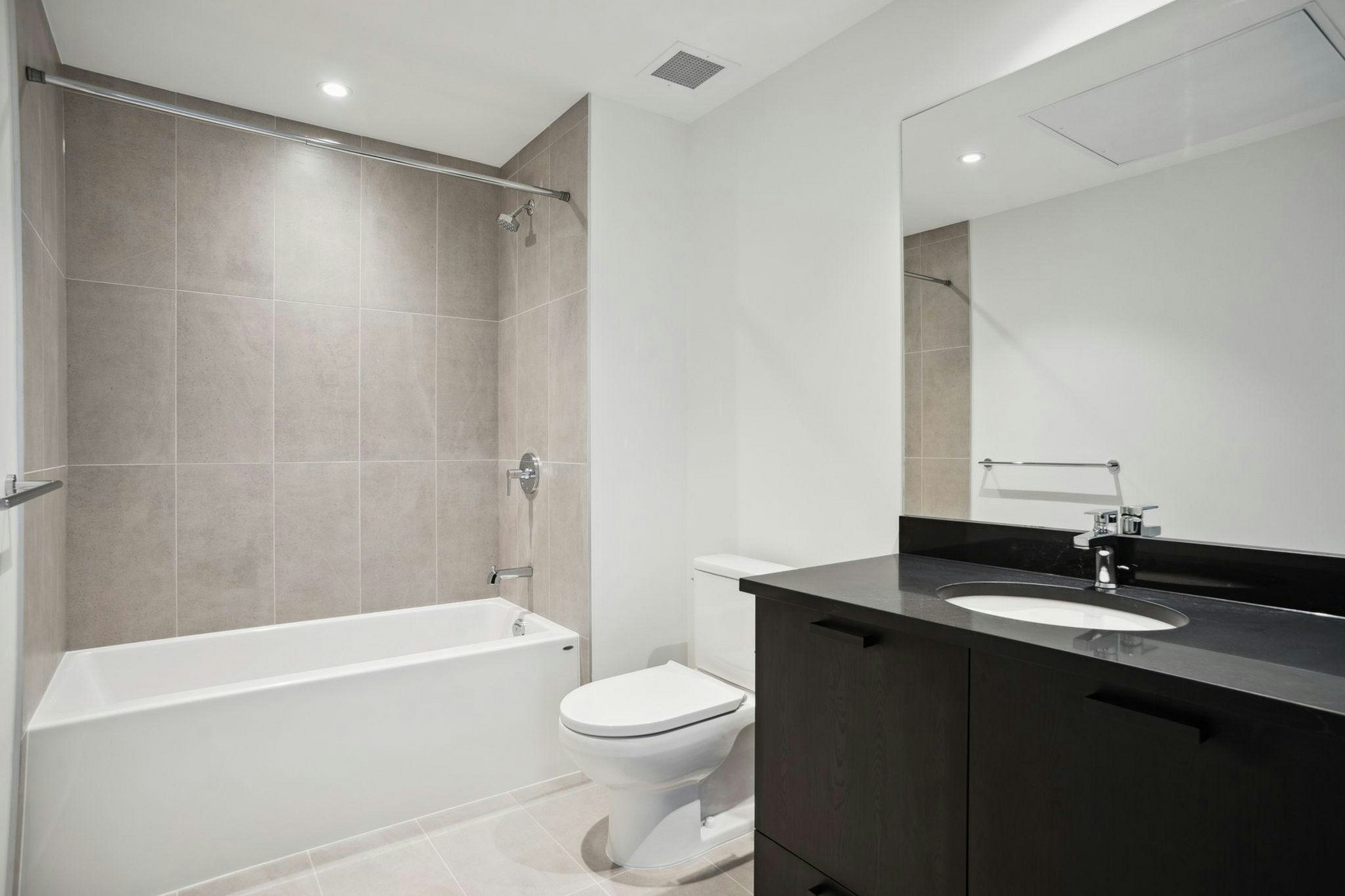 0000-150 Braid Street, New Westminster, BC, V3L 1Y6 - 7