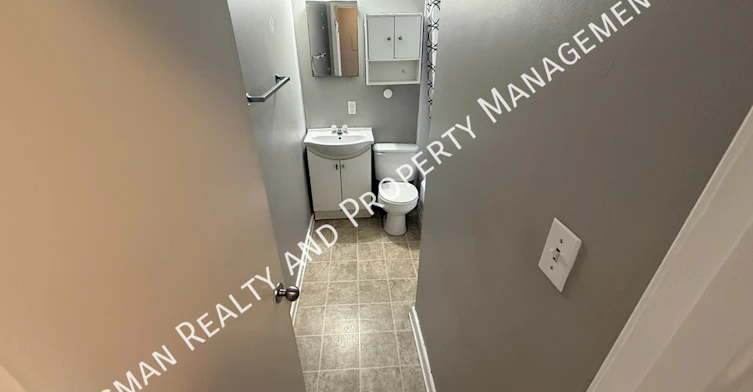 6-3940 Rae Street, Regina, SK, S4S 3A2
