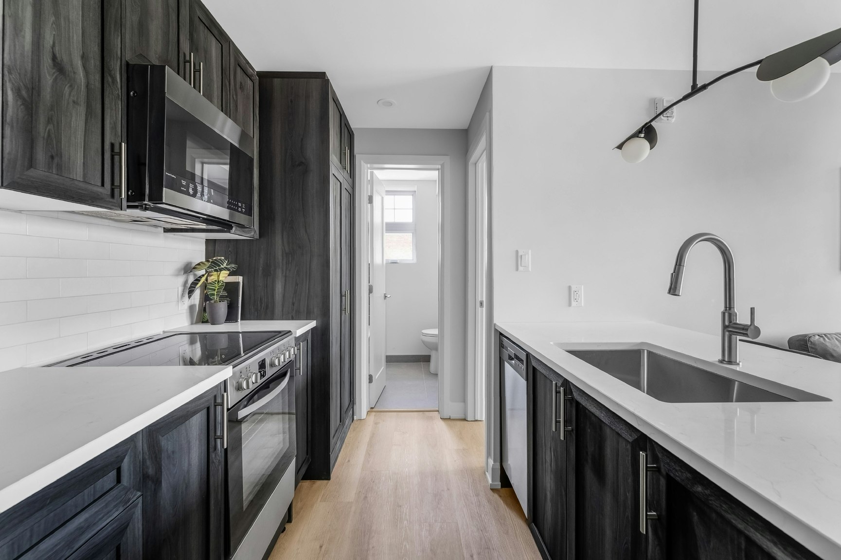 107-658 Somerset Street West, Ottawa, ON, K1R 5K4 - 4