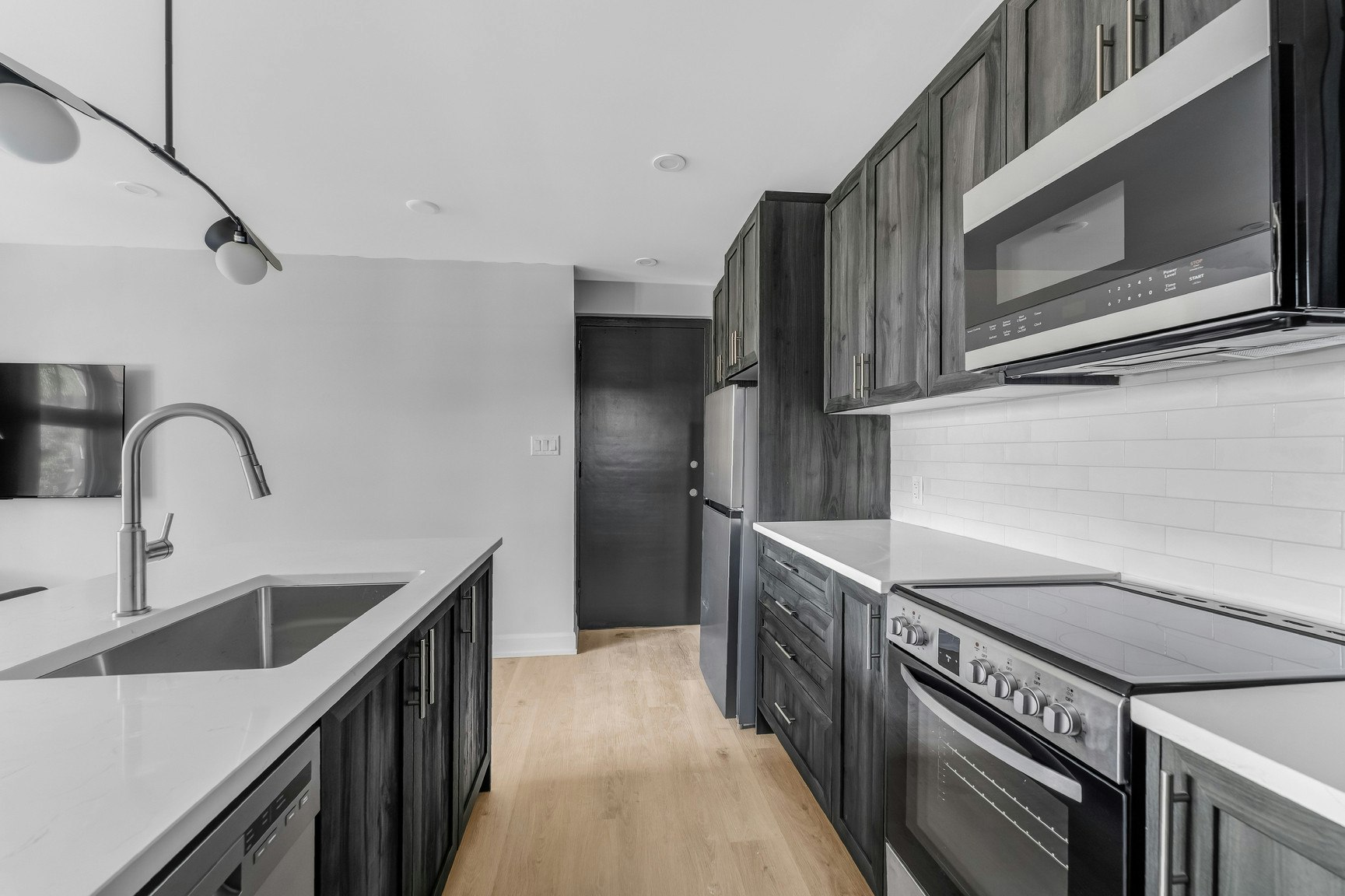 201-658 Somerset Street West, Ottawa, ON, K1R 5K4 - 14