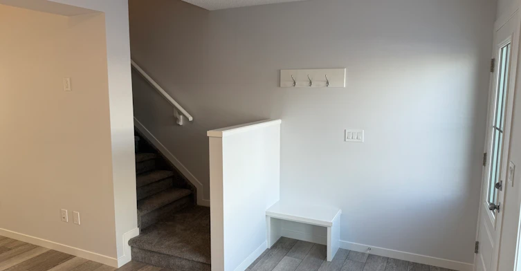 525 Secord Boulevard Nw, Edmonton, AB, T5T 7V3 - 8