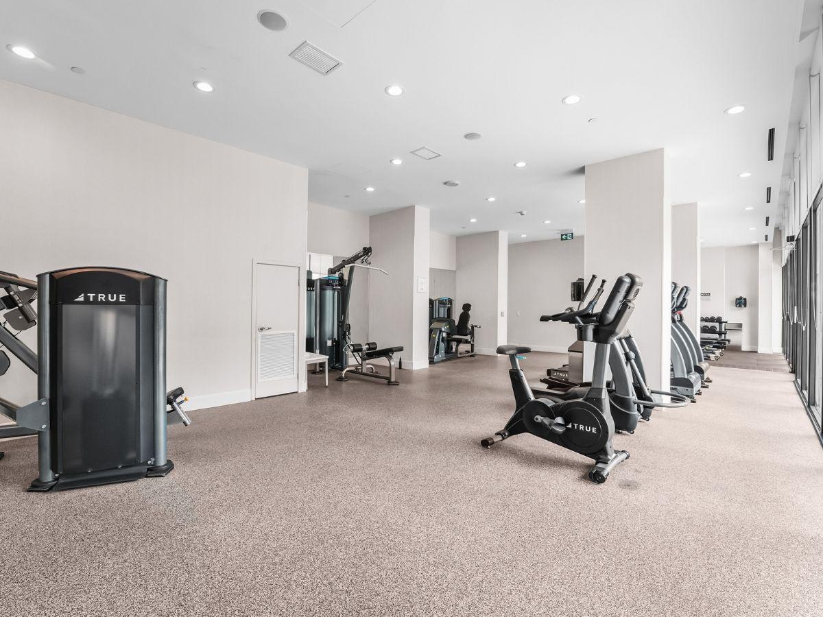 814-20 Monte Kwinter Court, Toronto, ON, M3H 0E1 - 24