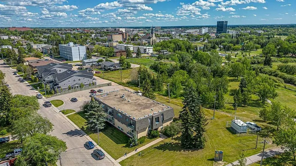 302-10327 107 Avenue, Grande Prairie, AB, T8V 1M4 - 6