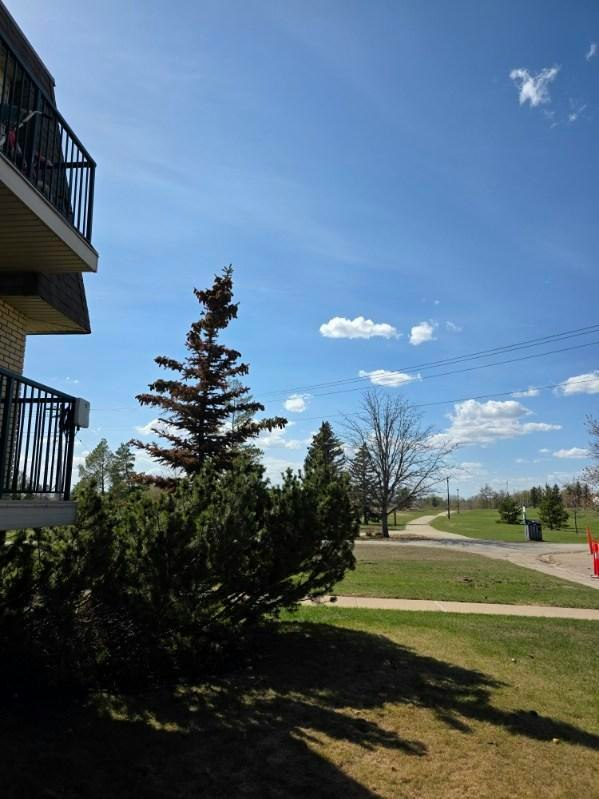302-10327 107 Avenue, Grande Prairie, AB, T8V 1M4 - 4