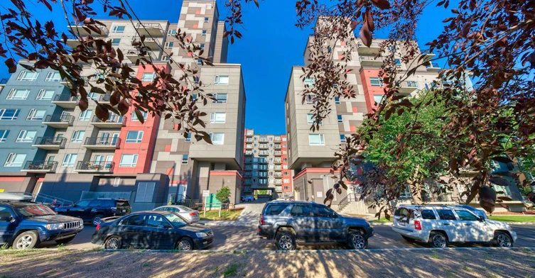 803-10512 121 Street NW, Edmonton, AB, T5N 1L4 - 3