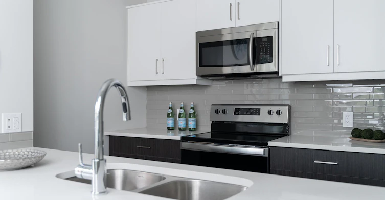 613-10512 121 Street NW, Edmonton, AB, T5N 1L4 - 35