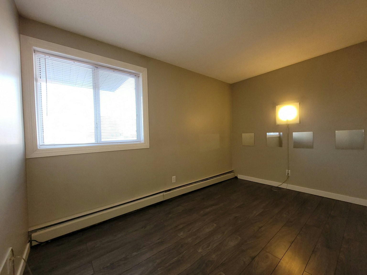 107-8604 Gateway Boulevard Northwest, Edmonton, AB, T6E 4B6 - 6