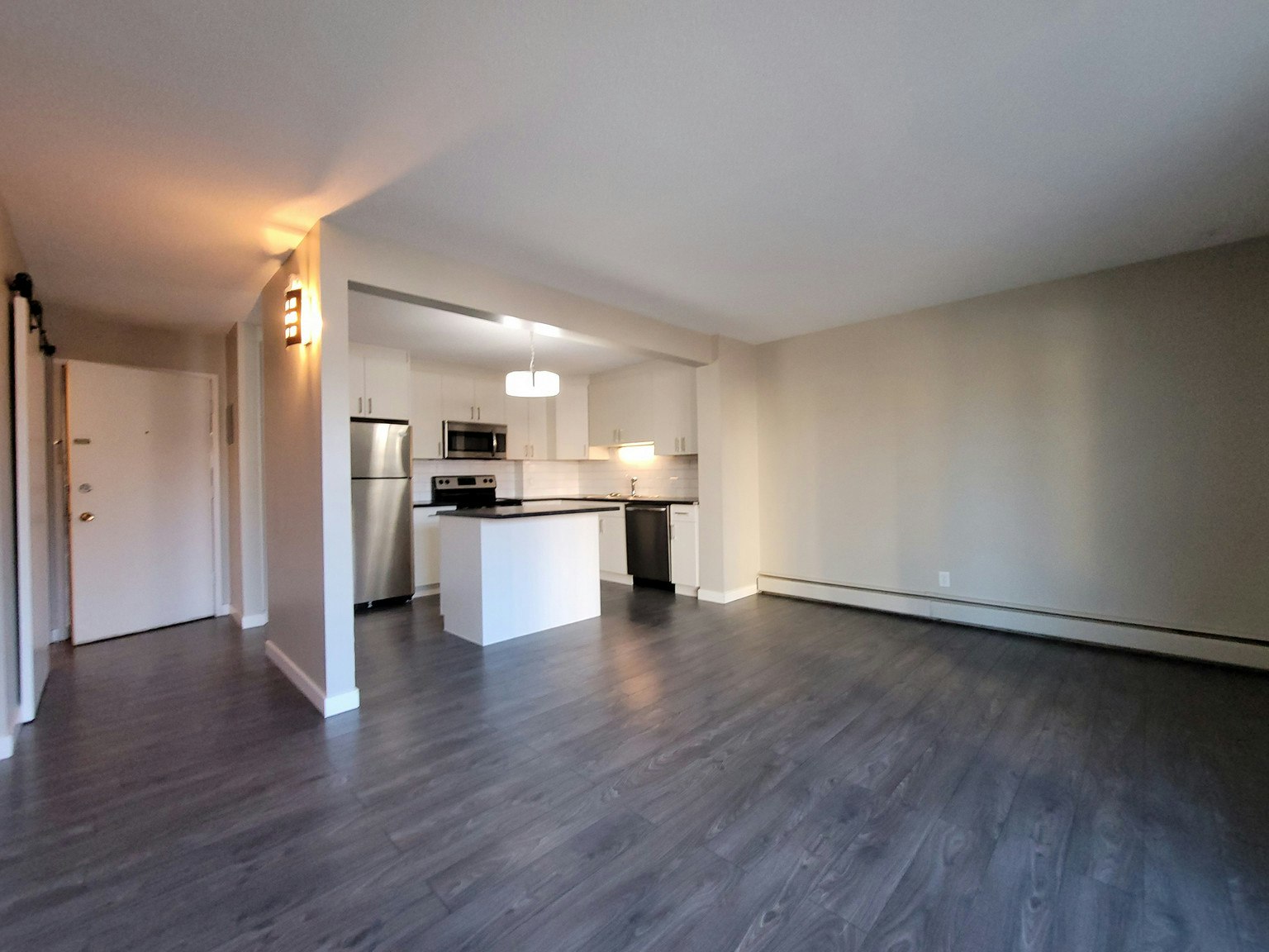 107-8604 Gateway Boulevard Northwest, Edmonton, AB, T6E 4B6 - 5