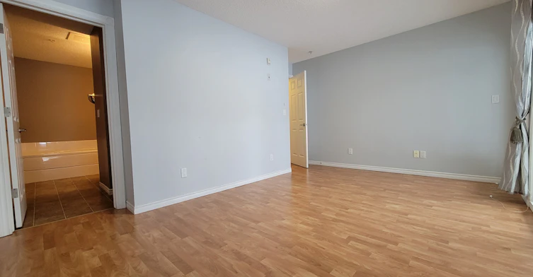 12110 106 Avenue Northwest, Edmonton, AB, T5N 4R9 - 11