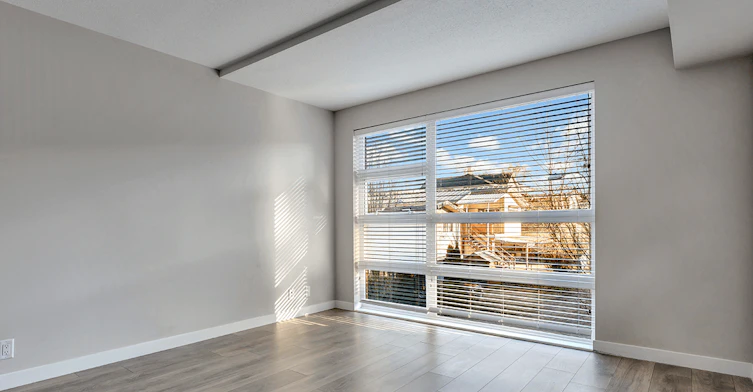 4320 Slocan Street, Vancouver, BC, V5R 1Z2 - 14