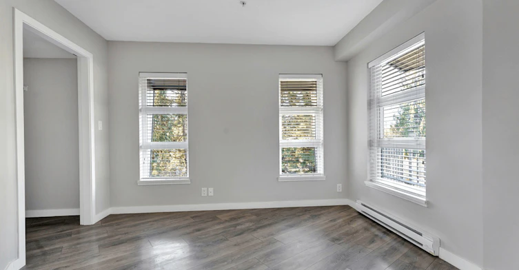 4320 Slocan Street, Vancouver, BC, V5R 1Z2 - 10
