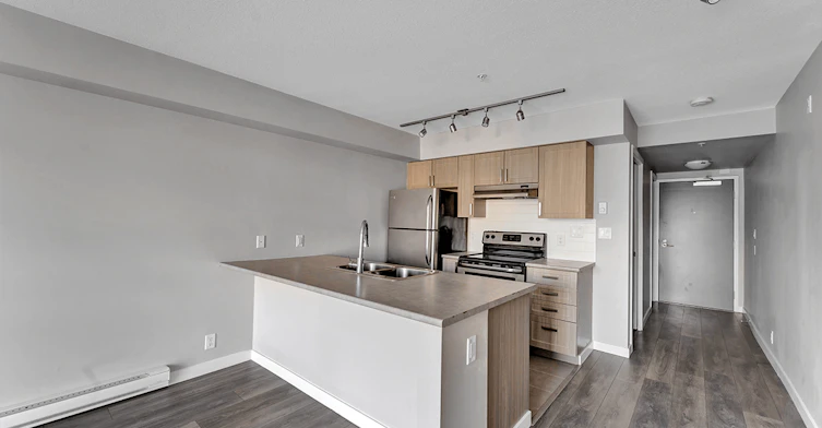 4320 Slocan Street, Vancouver, BC, V5R 1Z2 - 7