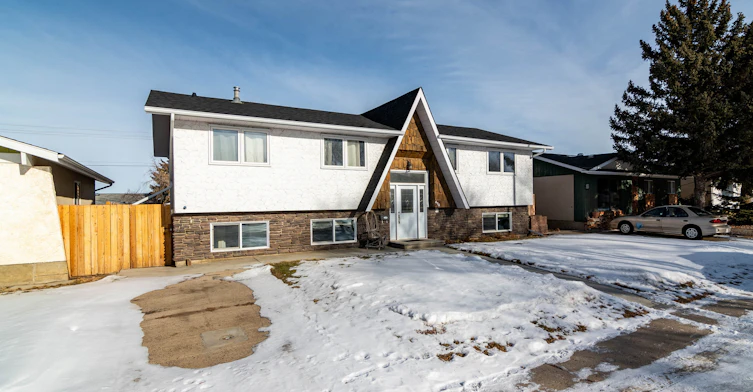 434 19 Street Ne, Medicine Hat, AB, T1C 1B3 - 17