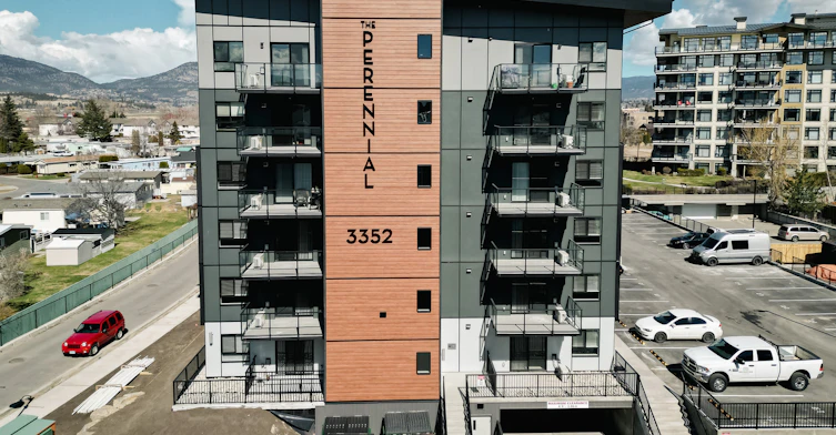 418-3352 Hemlock Street, Penticton, BC, V2A 0J2