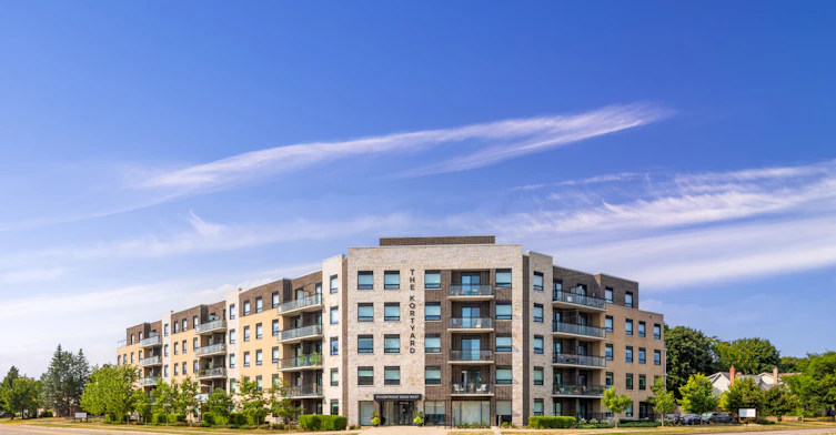 310-171 Kortright Road West, Guelph, ON, N1G 0G4