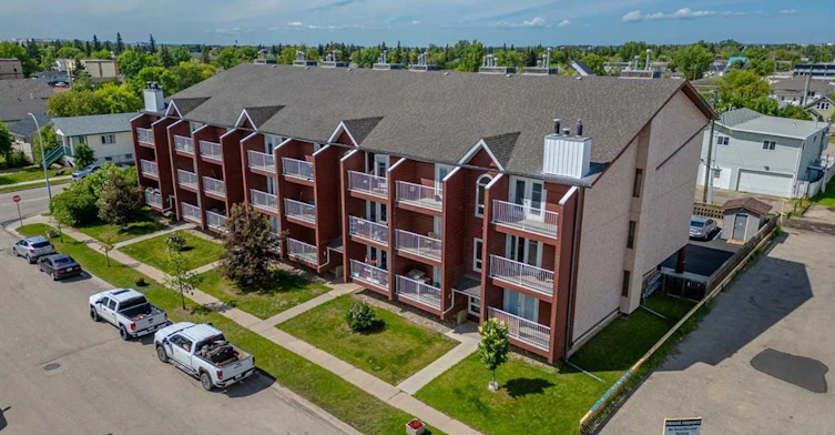 207-10030 106 Avenue, Grande Prairie, AB, T8V 1J7