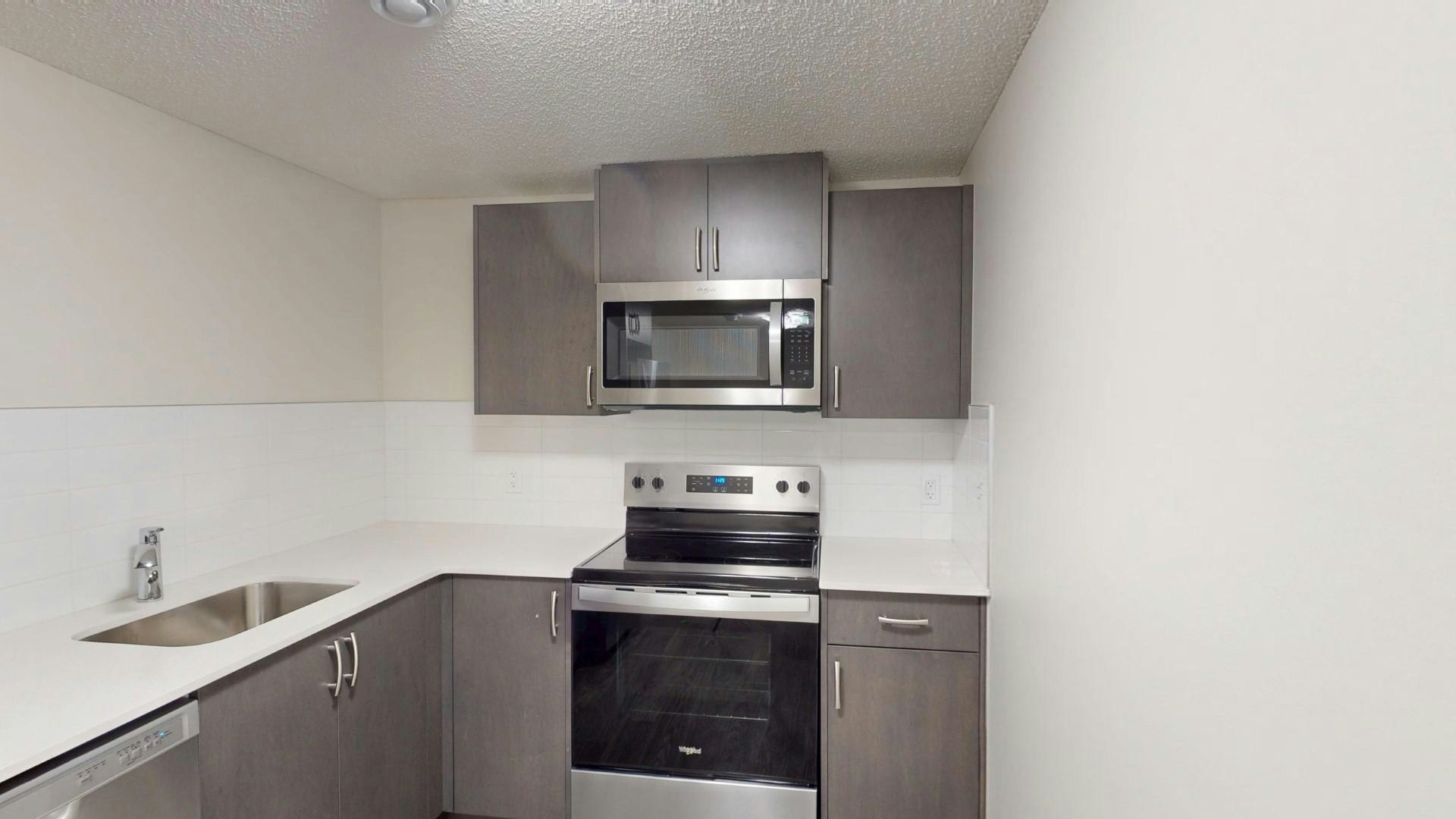21459 Sheriff King Street Southwest, Calgary, AB, T2X 0K4 - 2