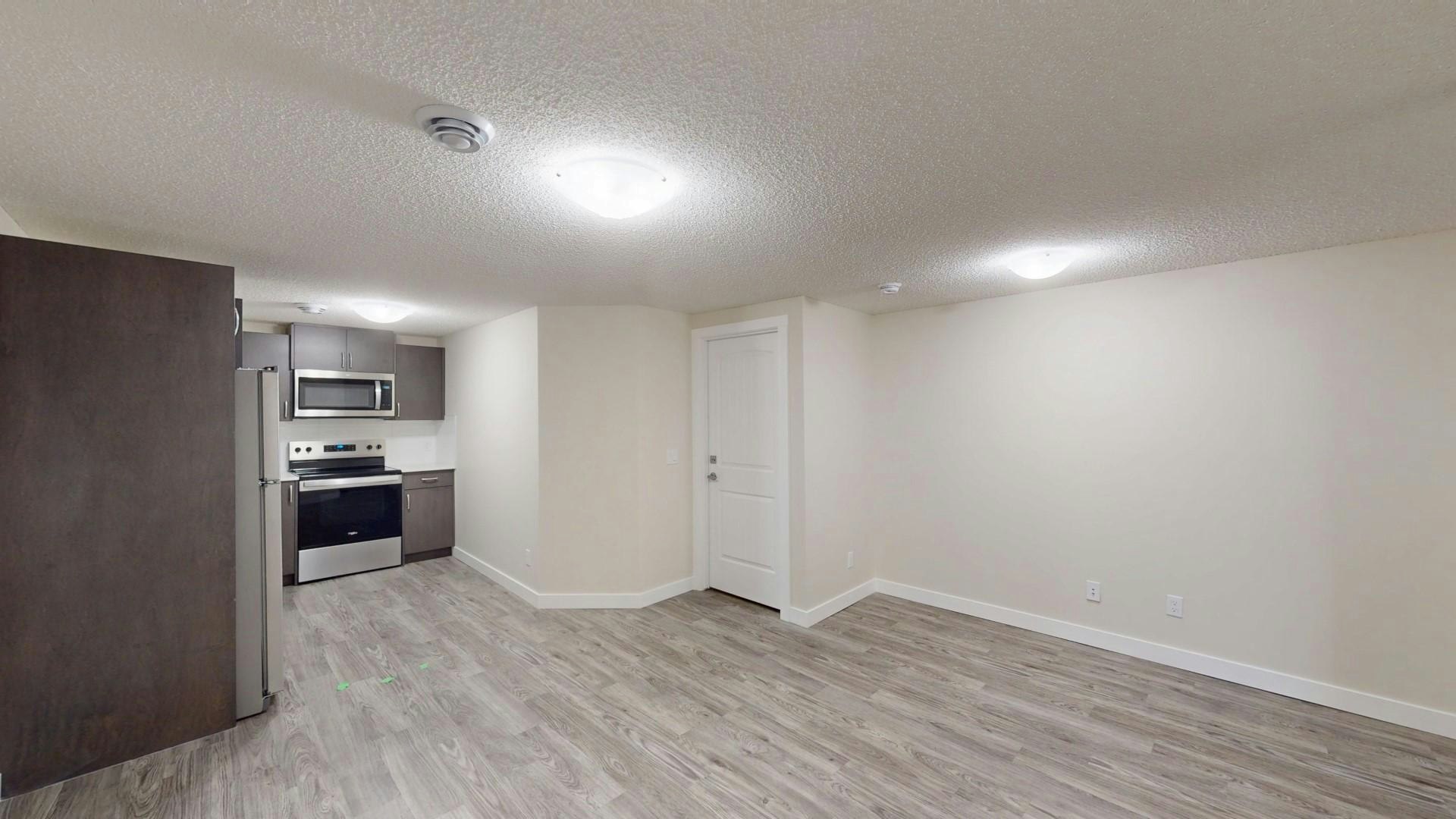 21459 Sheriff King Street Southwest, Calgary, AB, T2X 0K4 - 4