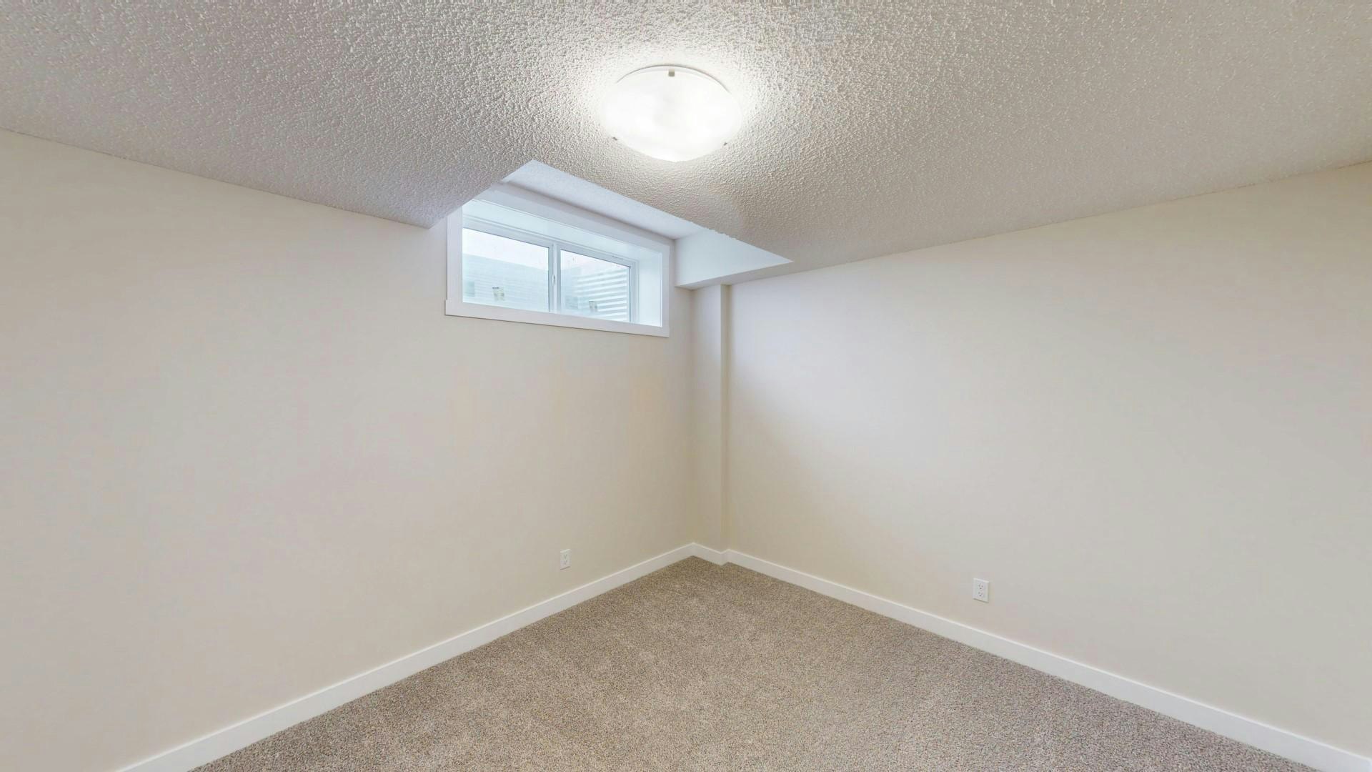 21459 Sheriff King Street Southwest, Calgary, AB, T2X 0K4 - 8